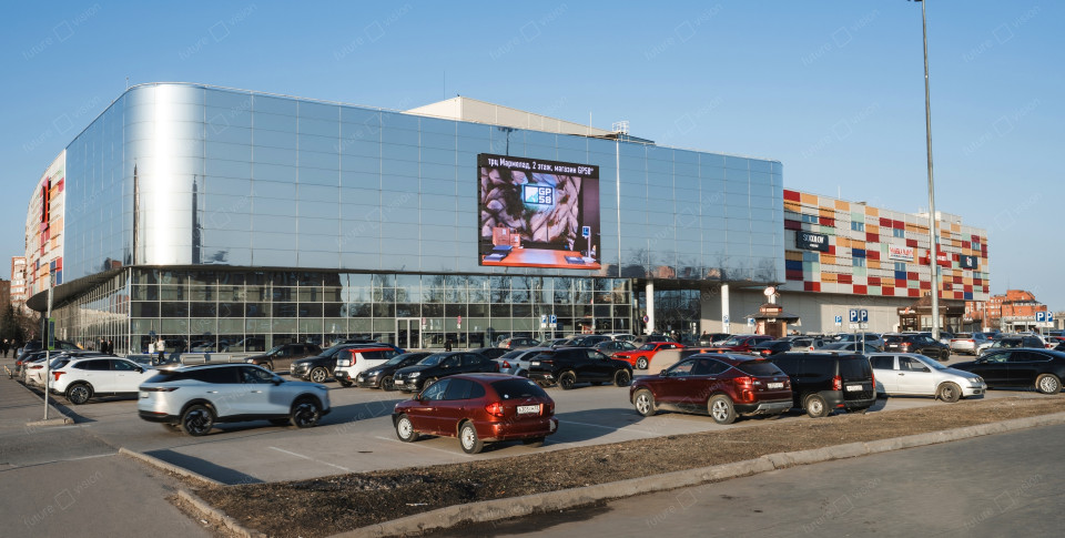 Светодиодный медиафасад производства Future Vision